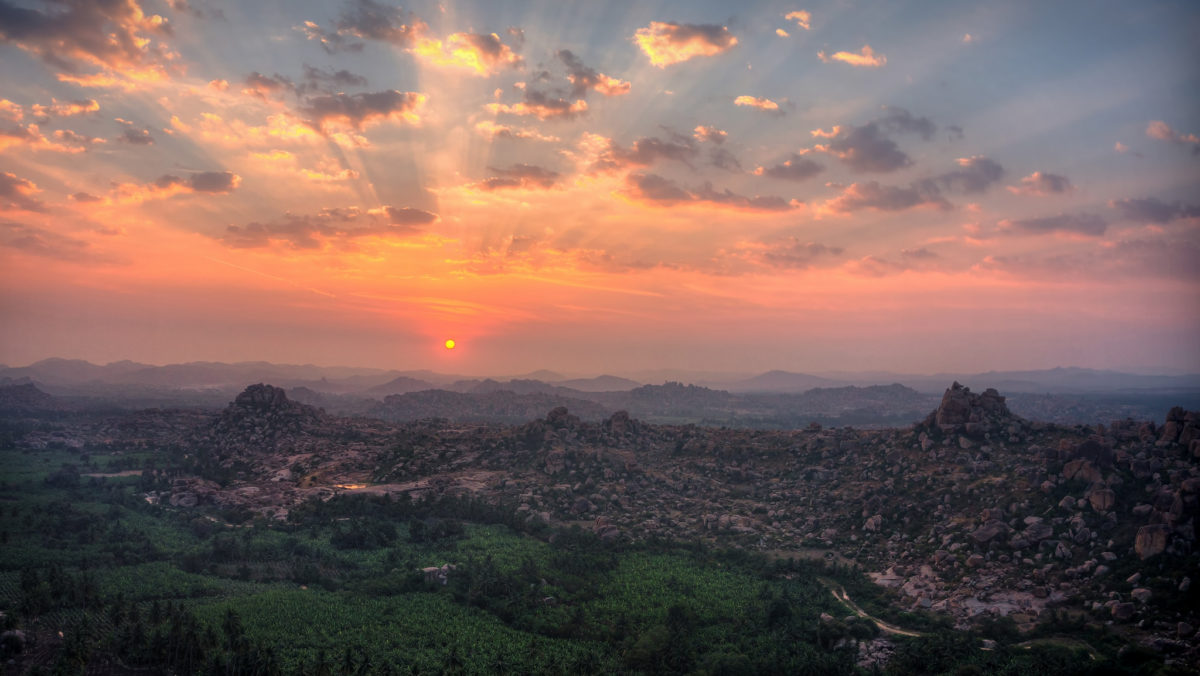 8 destinatiions of Karnataka popular for their history