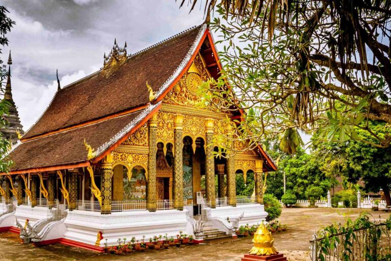 things to do in luang prabang laos