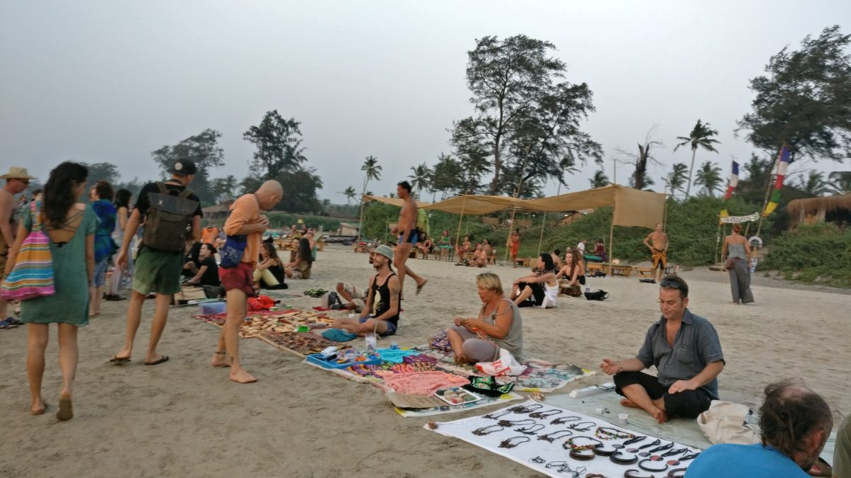 Arambol drum circle