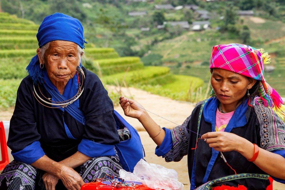 backpack trip vietnam