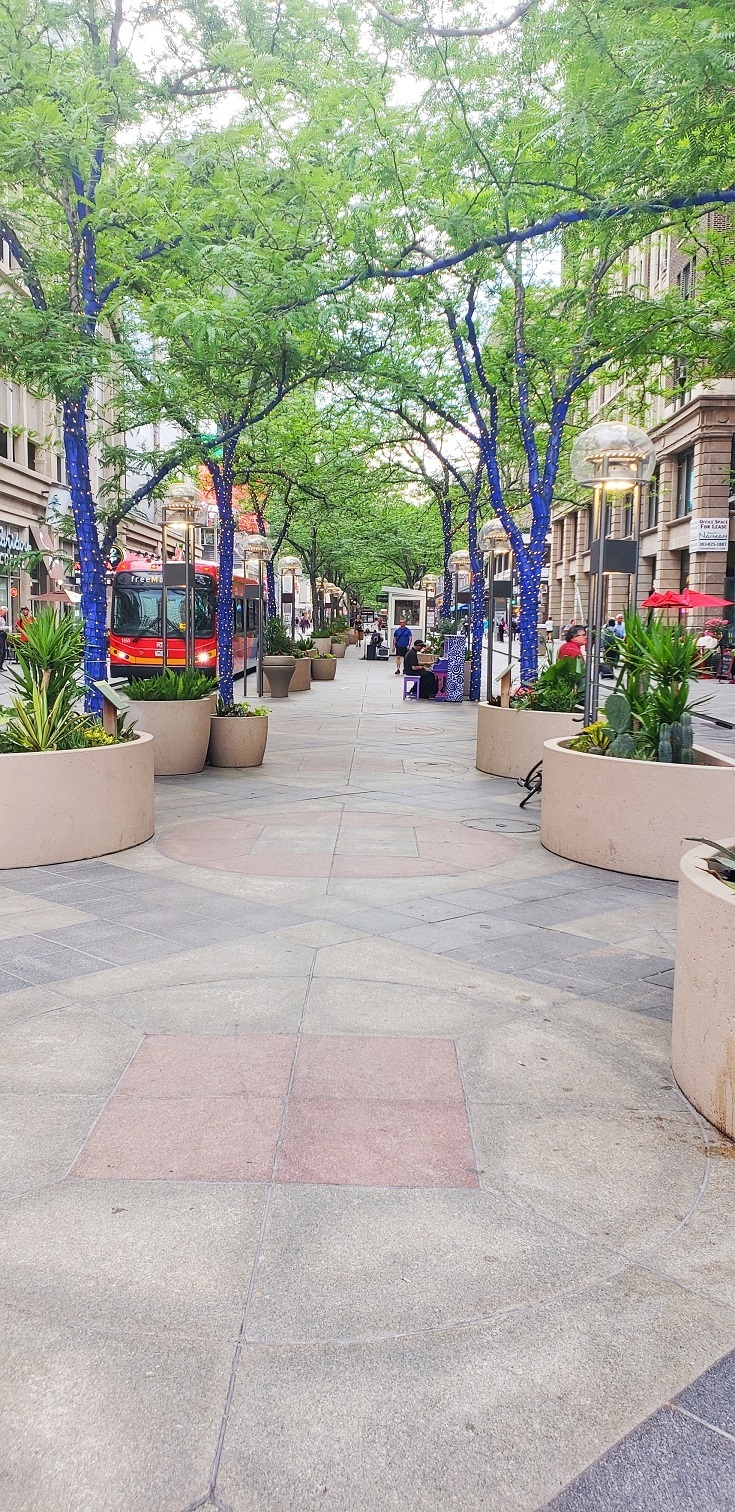 best places to travel alone in the US