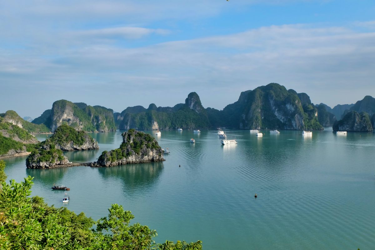 The Ultimate Halong Bay Itinerary – How to Spend 2 Epic Days