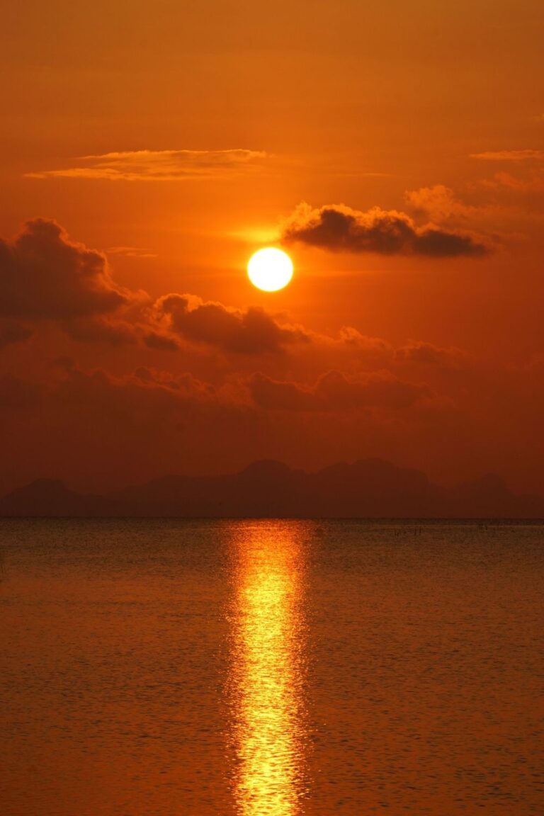 425 Sunset Captions For Instagram That Describe its Ultimate Beauty