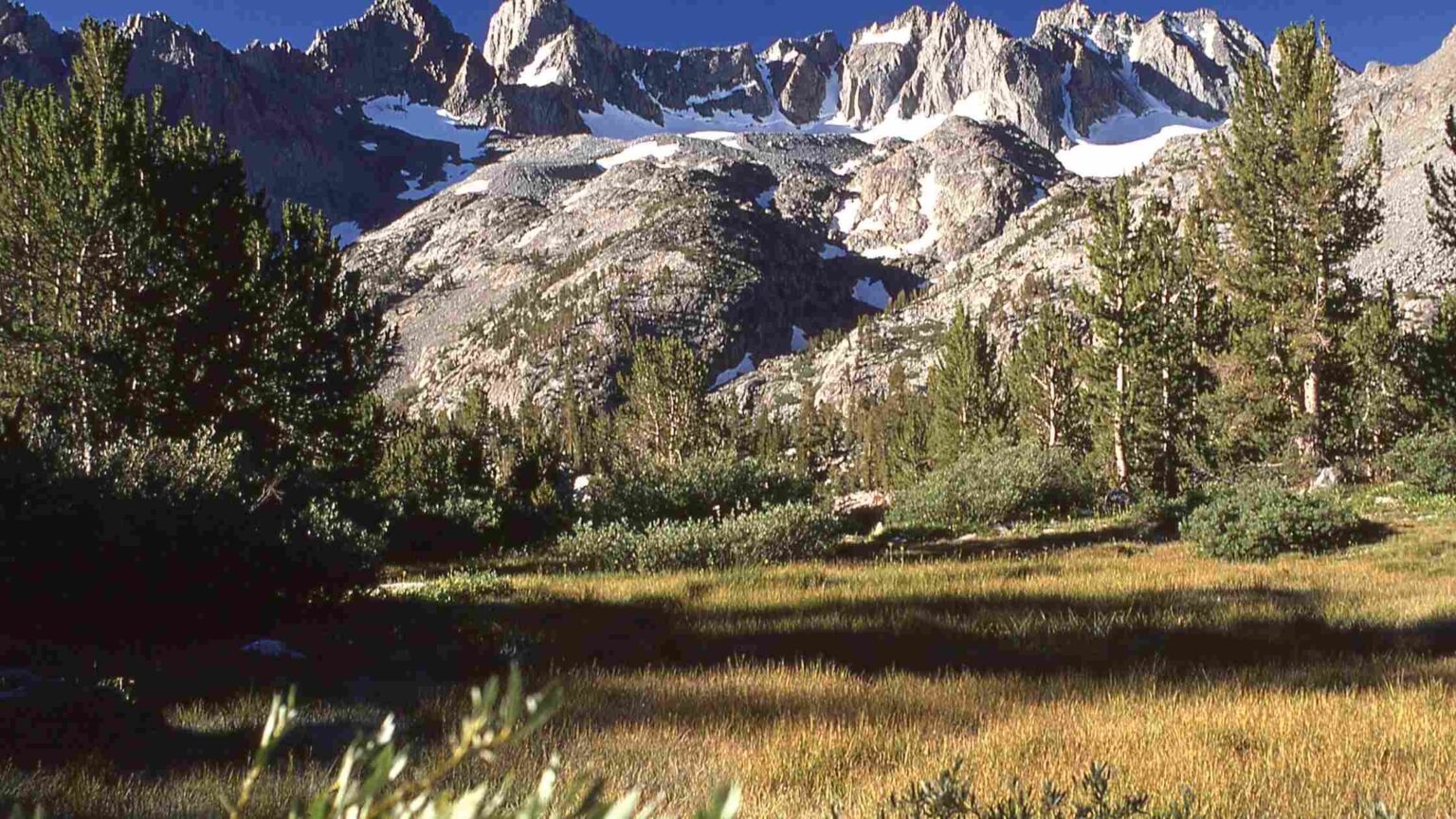 A Complete Big Pine Lakes Camping And Hiking Guide For Backpackers