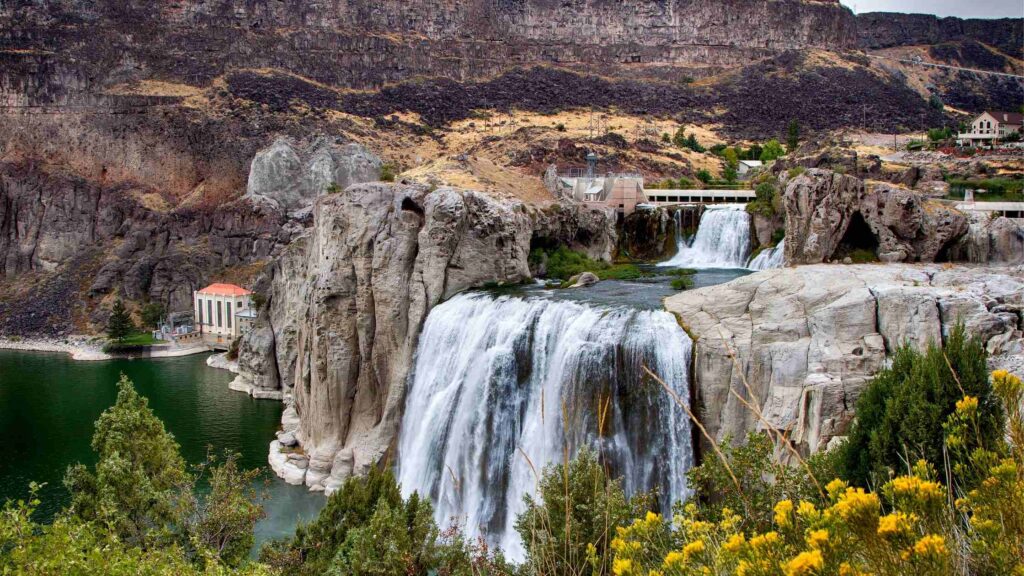 Visit Shoshone Falls How To Plan A Trip To The Niagara Of The West