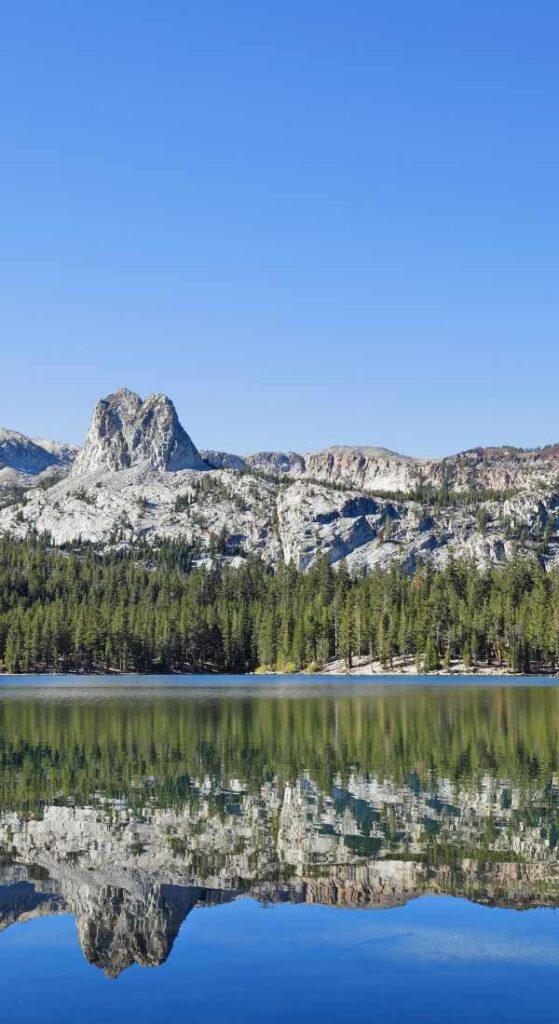 best lakes to visit in Mammoth Lakes