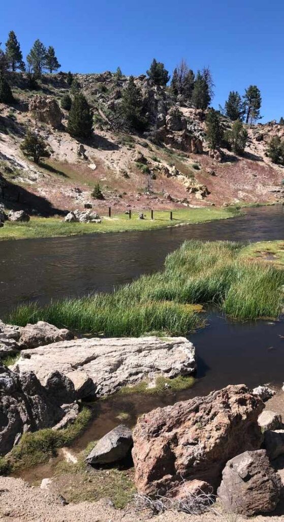 mammoth lakes ca hot springs