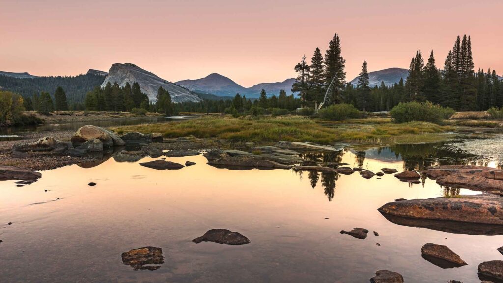 the best sunset in Yosemite