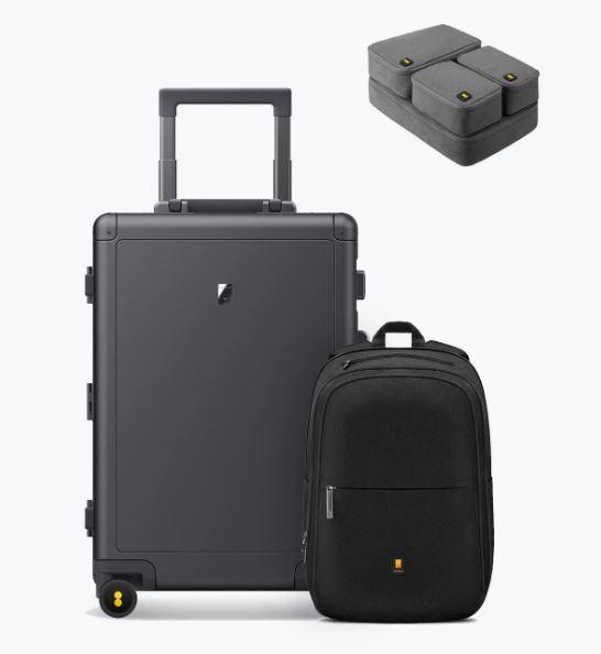 level8 luggage review