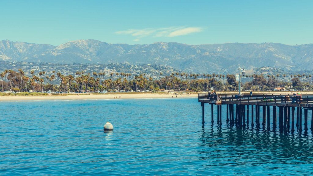 warm places to visit in December California