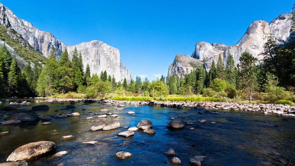 Easy Yosemite hikes