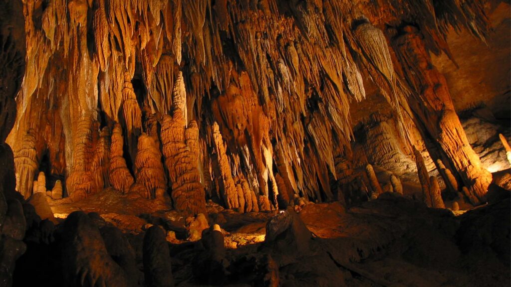 best caverns in california