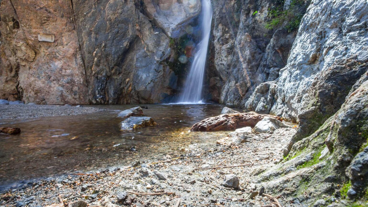 19 Pretty Waterfalls in Southern California You Should Visit