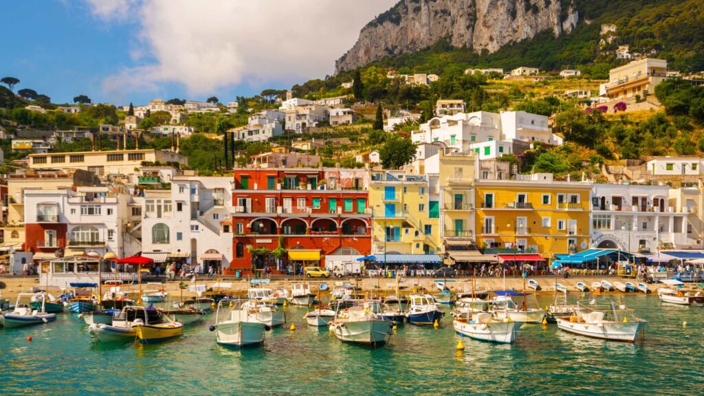 solo travel destinations italy