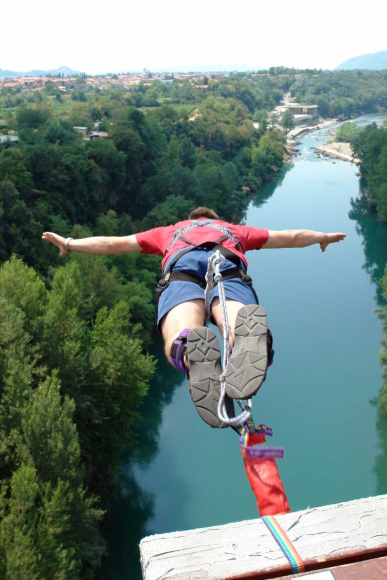 7 Places For Bungee Jumping In California For Adventure Lovers