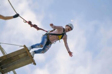 Bungee jumping in California